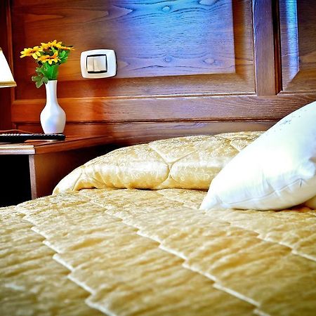 ホテル Relais Cavour ローマ 部屋 写真