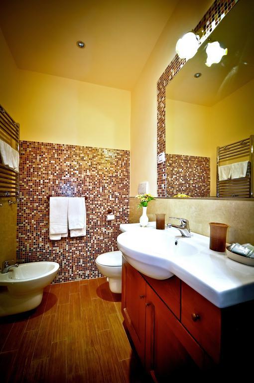 ホテル Relais Cavour ローマ 部屋 写真